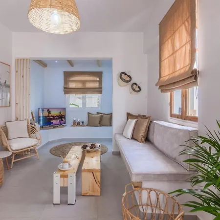 Apartment Idalia Stylish With Hot Tub