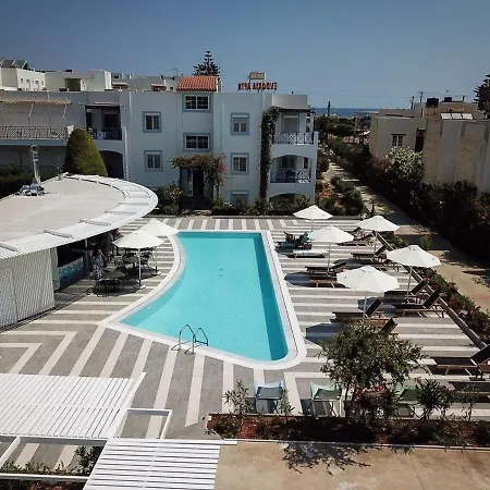 Apartment Idalia Stylish With Hot Tub Gouves
